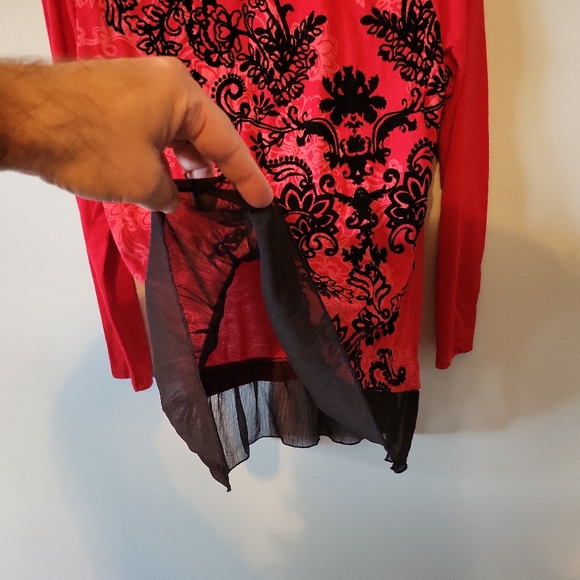 Style&CO. Red And Black Asian influenced long sleeve blouse. PL - Picture 3 of 6